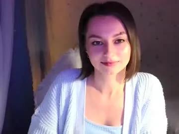 Masturbate to cute escort Lunaa_bluee lunaa_bluee from Chaturbate