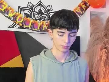 Masturbate to Chaturbate's Maiky_cooper maiky_cooper from Chaturbate