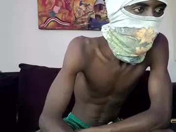 Freechat martineznn64 on Chaturbate