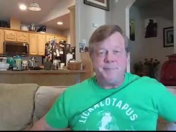 Freechat matureluvin on Chaturbate