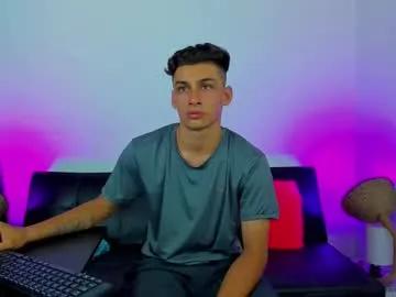 Explore Chaturbate's Max_wild01 max_wild01 from Chaturbate