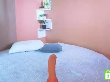 Explore Chaturbate's Moontongue moontongue from Chaturbate