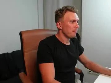 Freechat nikki_hard on Chaturbate