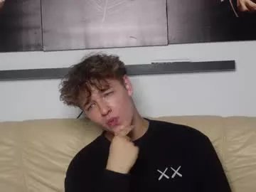 Freechat nikki_hard on Chaturbate