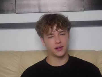 Freechat nikki_hard on Chaturbate