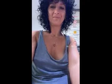 Watch cute performer Nikpassion123 nikpassion123 from Chaturbate