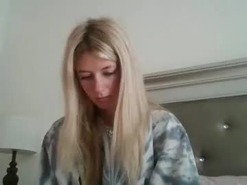parisbaby2000 from Chaturbate