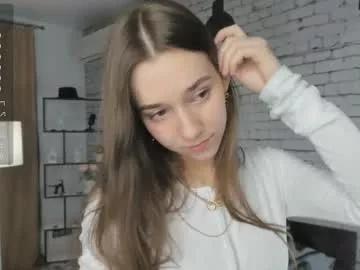 philomenagroomes on Chaturbate 