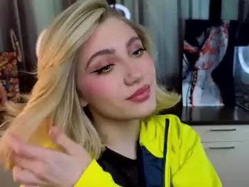 Freechat pinkadele on Chaturbate