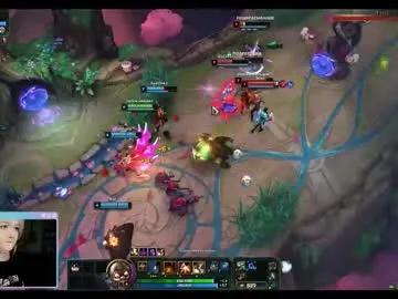 Discover Raiingurl, she wants to masturbate for you raiingurl from Chaturbate