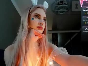 Explore Riawoods, she wants to masturbate for you riawoods from Chaturbate