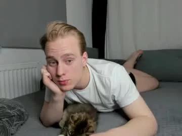 successful_kevin on Chaturbate 