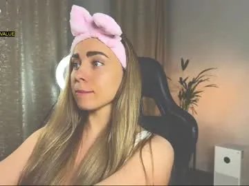 Freechat tatti_1 on Chaturbate