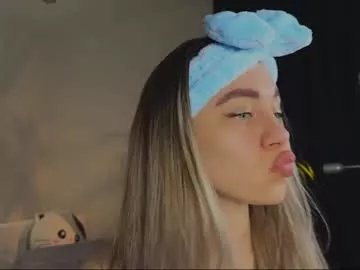 Freechat tatti_1 on Chaturbate