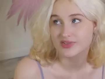 Explore Tiffanyjons, she wants to masturbate for you tiffanyjons from Chaturbate