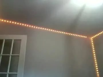 Freechat valentinarosexox on Chaturbate