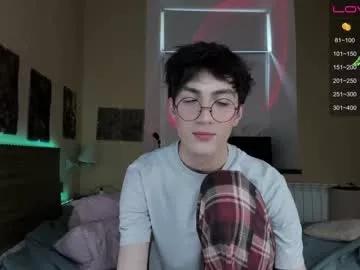 wow_lover on Chaturbate 