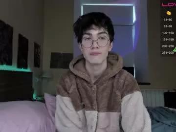 wow_lover on Chaturbate 