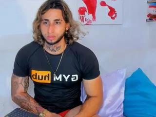adam_kravitz on Flirt4Free 