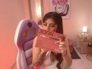 adri_gomez on Flirt4Free 