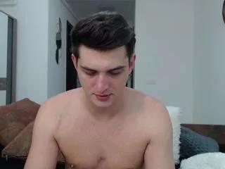 andy_fame on Flirt4Free 