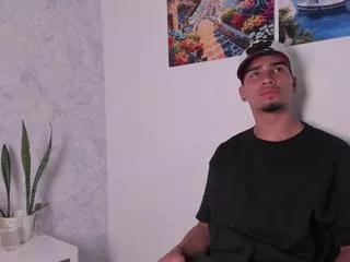 andy_reynolds on Flirt4Free 
