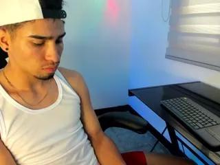 andy_reynolds on Flirt4Free 