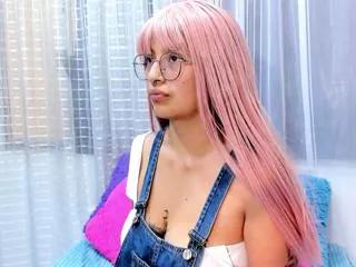 antonella_ponc on Flirt4Free 