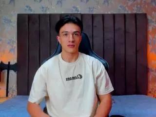 aslan_fox on Flirt4Free 