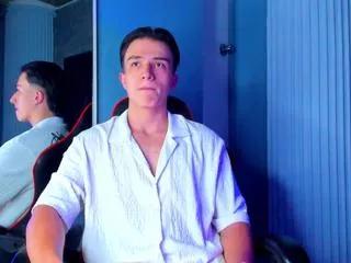 aslan_fox on Flirt4Free 