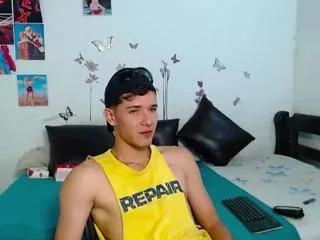 cristofer_hanks on Flirt4Free 