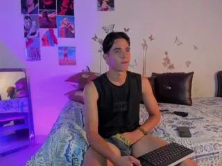 cristofer_hanks on Flirt4Free 