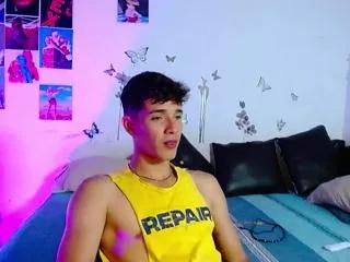 cristofer_hanks on Flirt4Free 