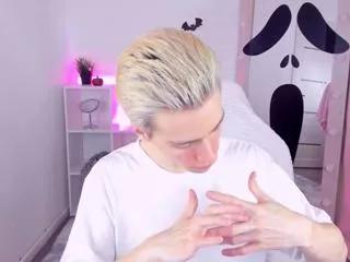 danny_lis on Flirt4Free 