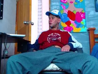 derryck on Flirt4Free 