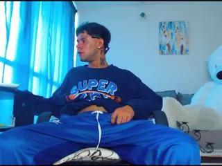derryck on Flirt4Free 