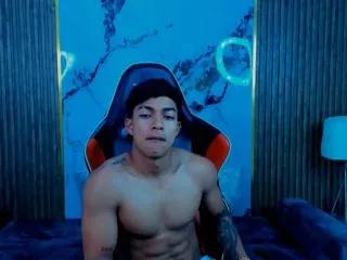 donald_loyal on Flirt4Free 