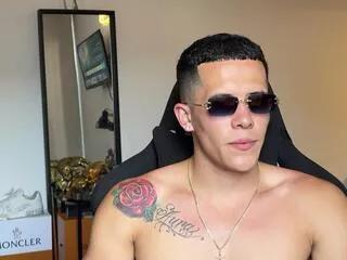 duncan_collins on Flirt4Free 