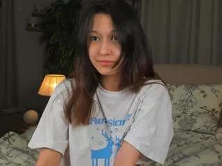 elwyna_borne on Flirt4Free 