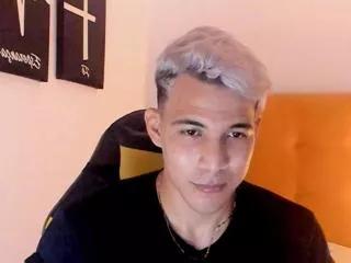 jason_novak on Flirt4Free 