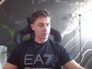 jonas_tren on Flirt4Free 