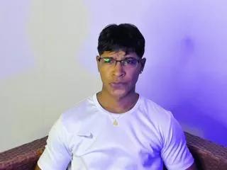 jones_bincs on Flirt4Free 