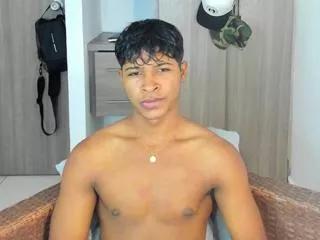 jones_bincs on Flirt4Free 