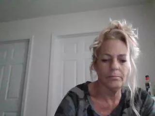 jordynn_lve on Flirt4Free 