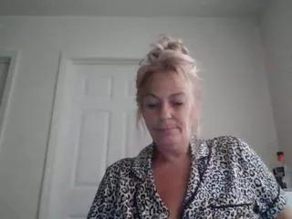 jordynn_lve on Flirt4Free 