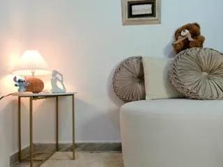 juliana_saenz on Flirt4Free 