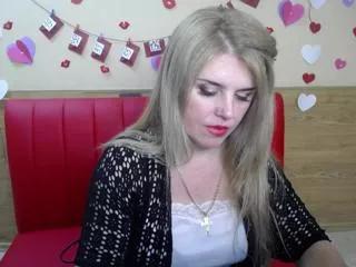 julya_barbi on Flirt4Free 