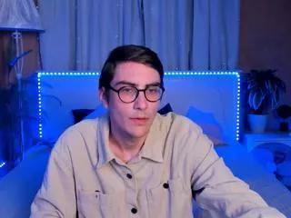 leo_howard on Flirt4Free 