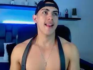 maurice_lewis on Flirt4Free 