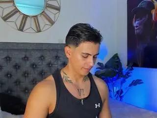 maurice_lewis on Flirt4Free 